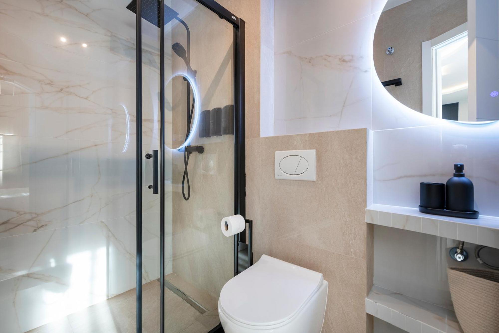 Malaga Boutique V.V Luxury Jacuzzy Lägenhet Exteriör bild